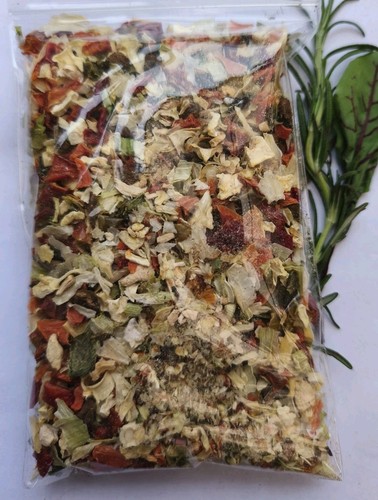 Saucenkräuter mit pilzen - saucenkräuter,